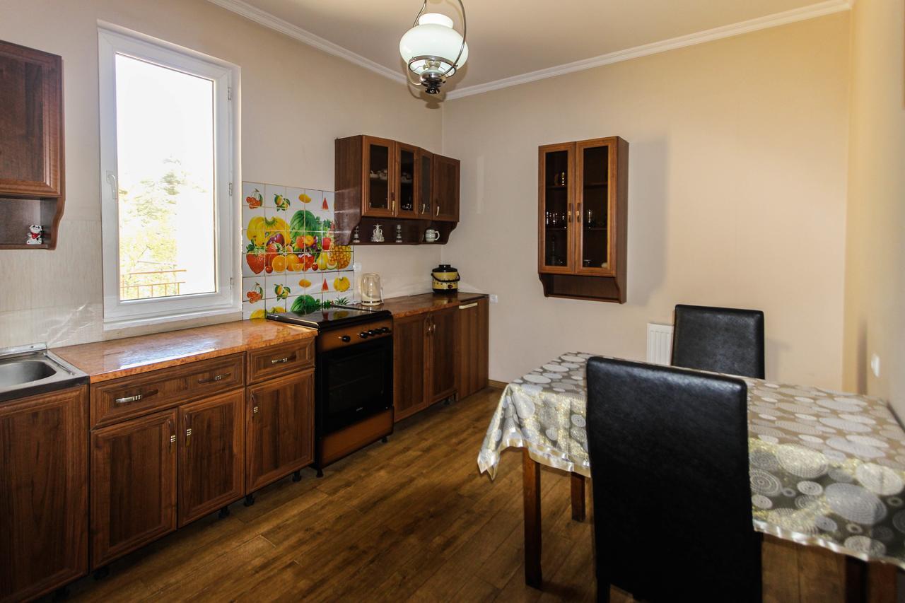 Apartment Gardens 44 Tbilisi Ngoại thất bức ảnh