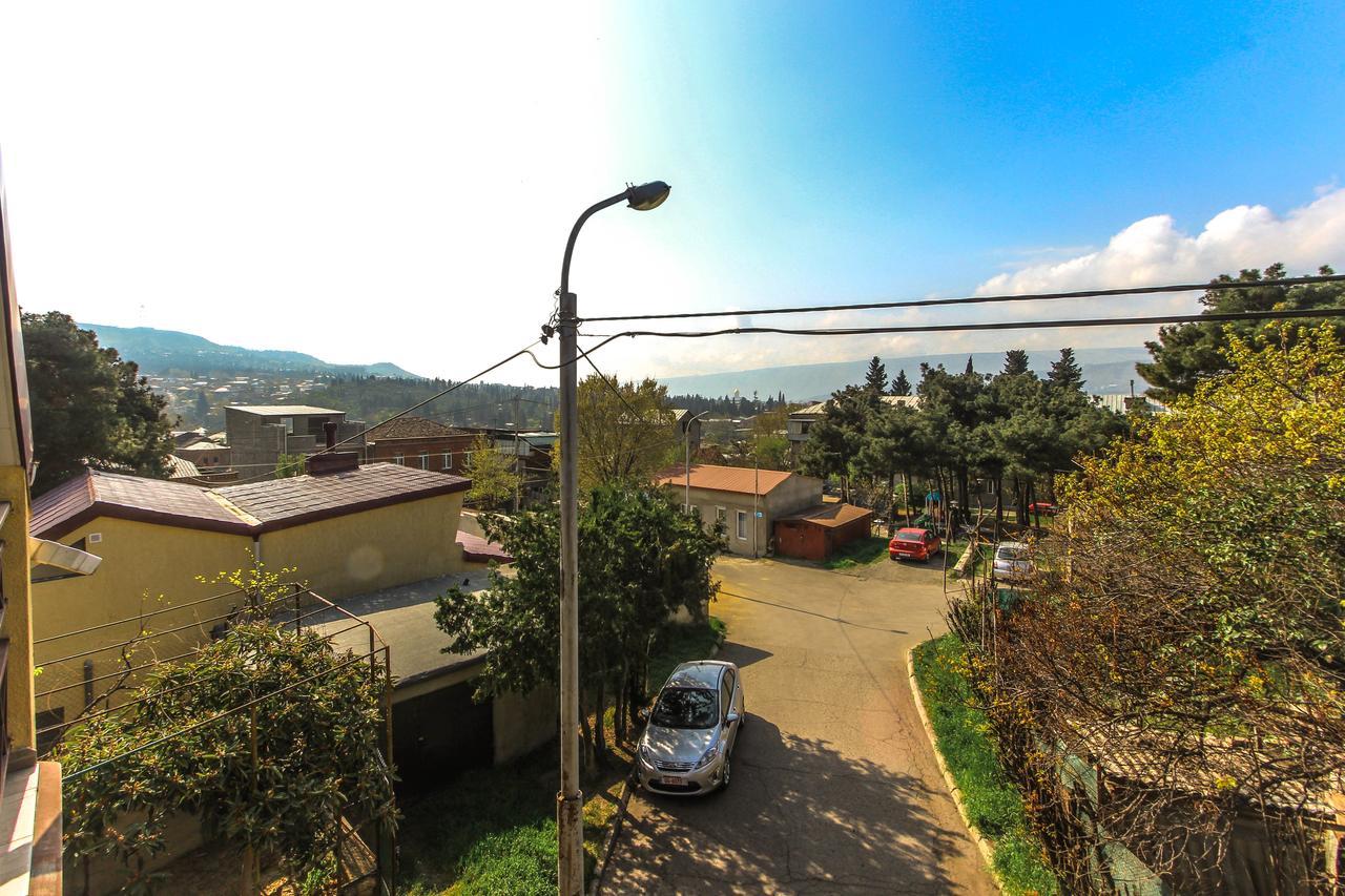 Apartment Gardens 44 Tbilisi Ngoại thất bức ảnh