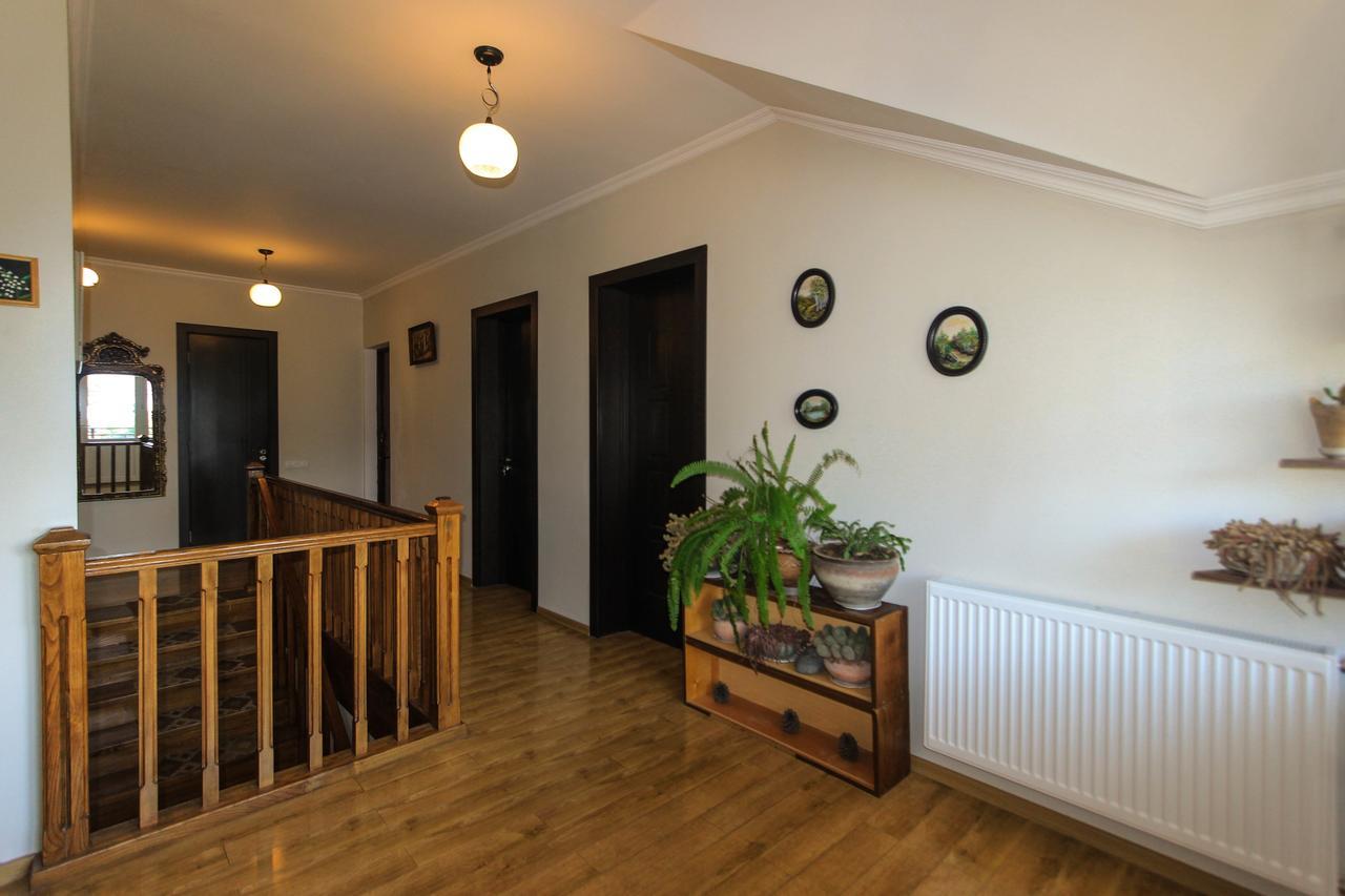 Apartment Gardens 44 Tbilisi Ngoại thất bức ảnh