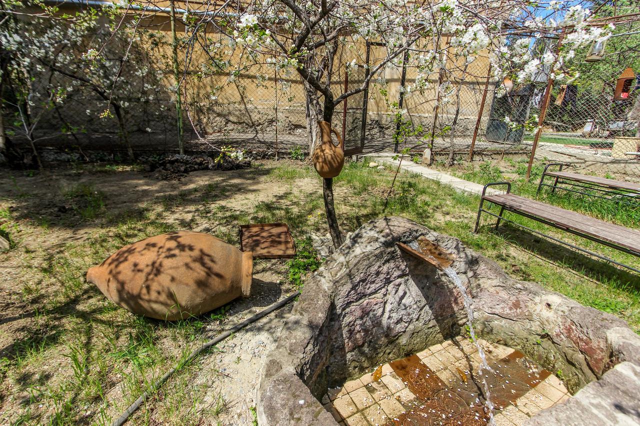 Apartment Gardens 44 Tbilisi Ngoại thất bức ảnh