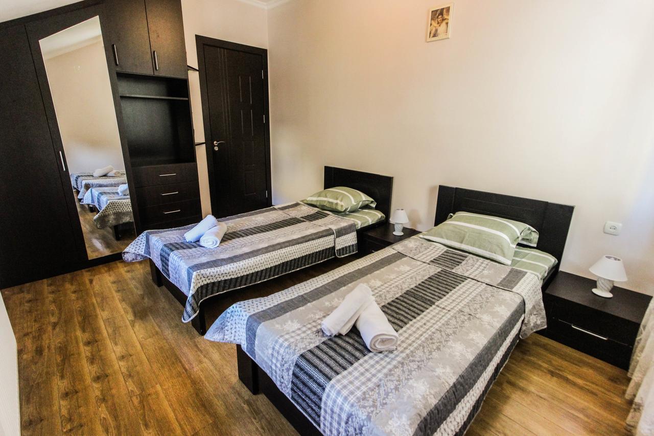 Apartment Gardens 44 Tbilisi Ngoại thất bức ảnh