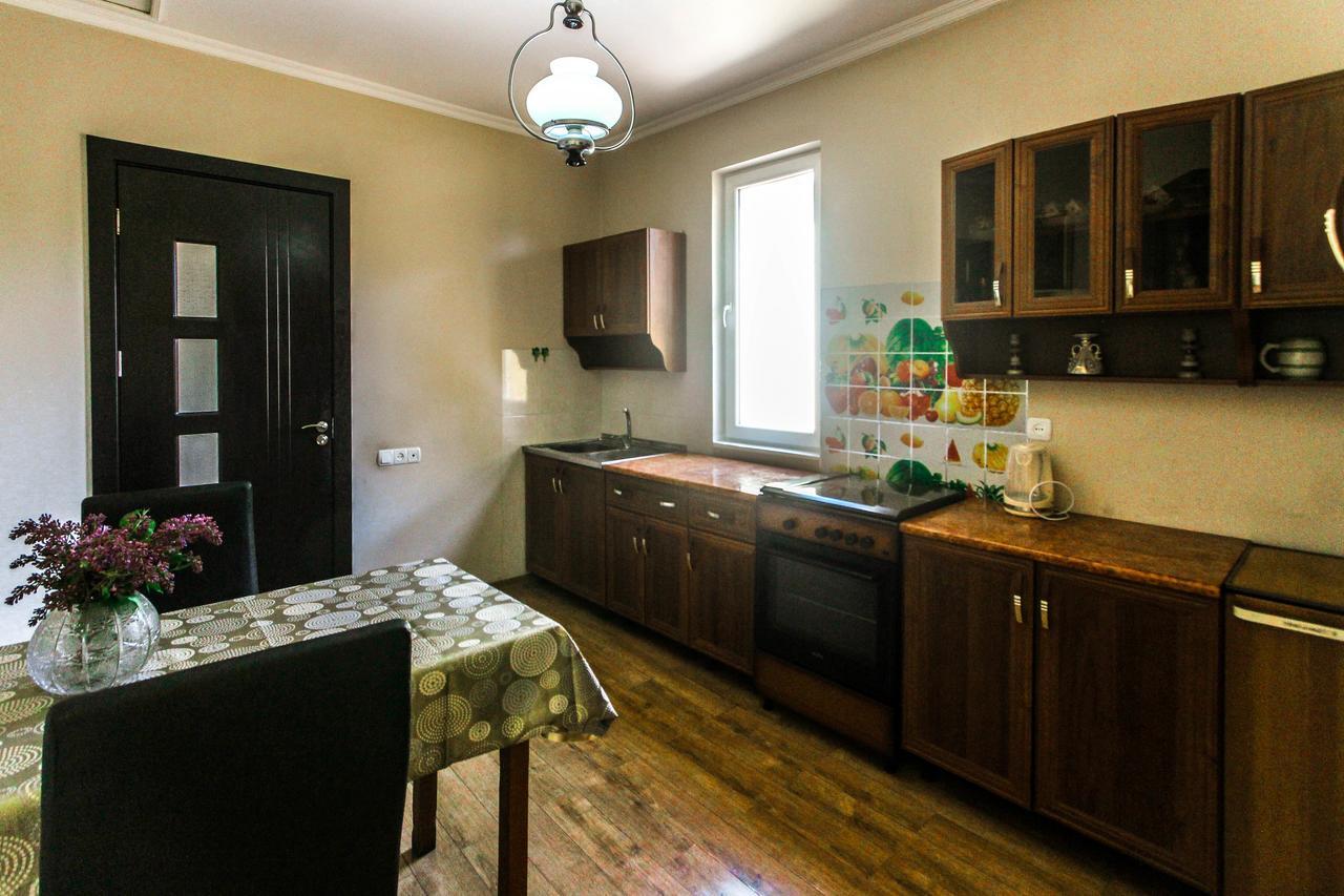 Apartment Gardens 44 Tbilisi Ngoại thất bức ảnh